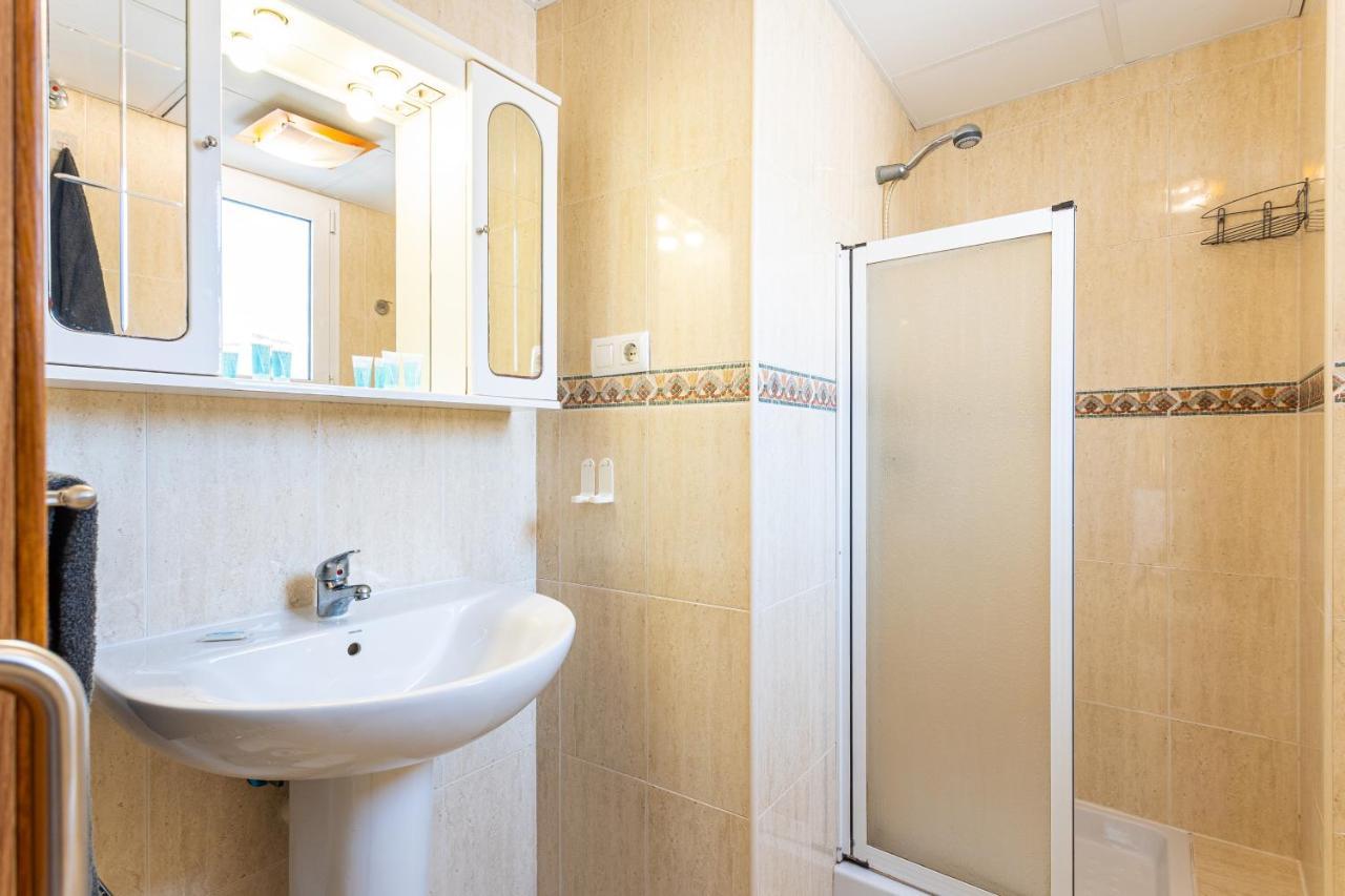Holidays2Malaga Cruz Verde City Center With Aircon & Wifi מראה חיצוני תמונה